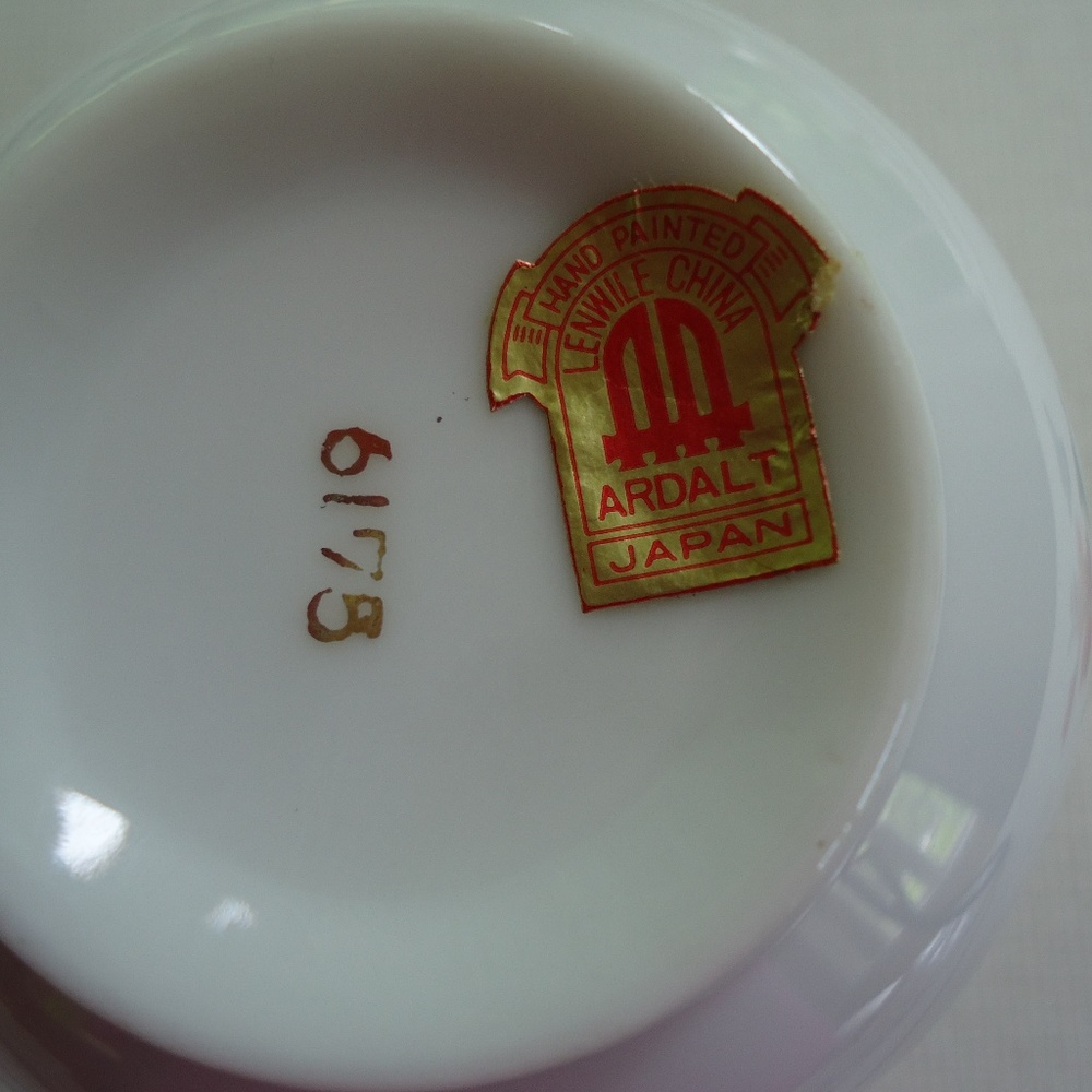 Lenwile Ardalt Plate & Cup Luncheon Butterfly - Picture 6 of 6